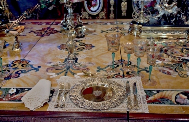 Table-setting (w)