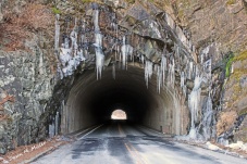 Icicle Daggers at Mary's Rock Tunnel